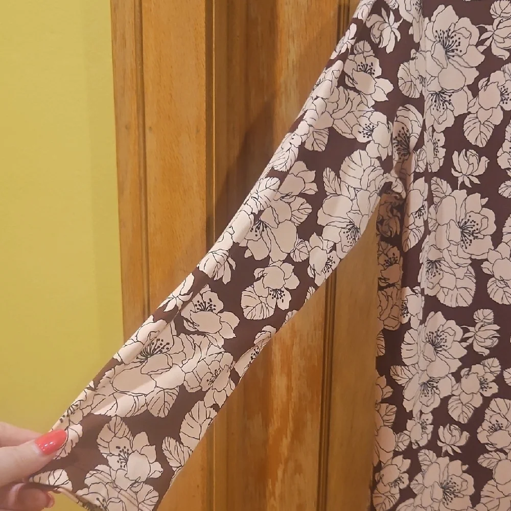 Lands' End Floral Long Sleeve Dress in Brown and Cream